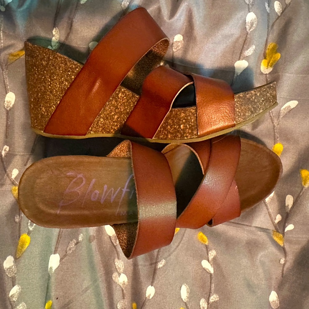 Blowfish wedge sandal